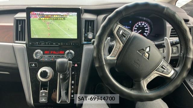 Mitsubishi DELICA 2020-03 8281053-16