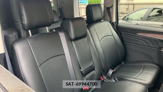 Mitsubishi DELICA 2020-03 8281053-6