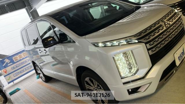 Mitsubishi DELICA 2024-10 8281427-3