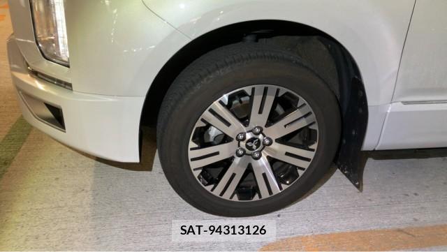 Mitsubishi DELICA 2024-10 8281427-7