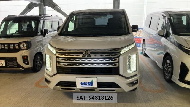 Mitsubishi DELICA 2024-10 8281427-8