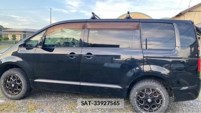 Mitsubishi DELICA 2009-10 8281566-10