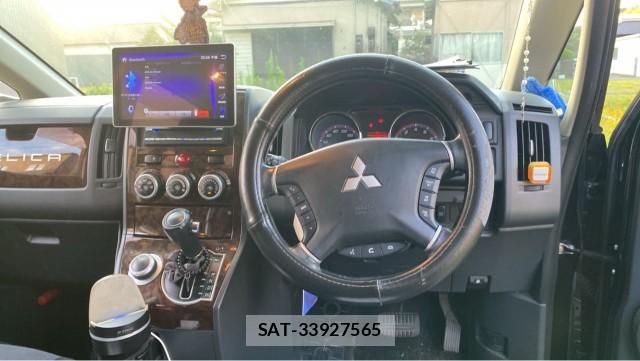 Mitsubishi DELICA 2009-10 8281566-16