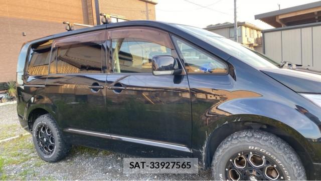 Mitsubishi DELICA 2009-10 8281566-3