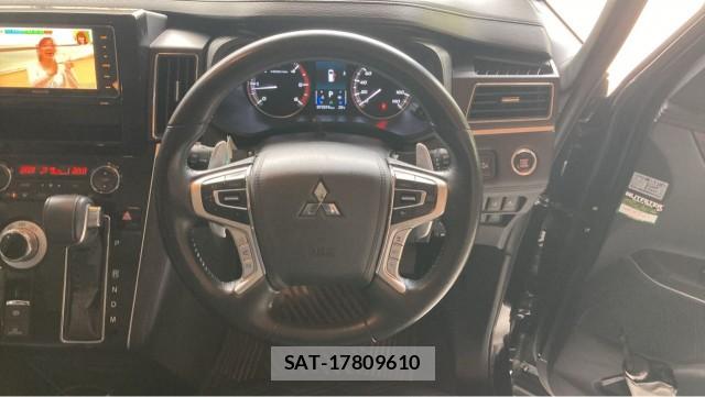 Mitsubishi DELICA 2022-01 8281888-16