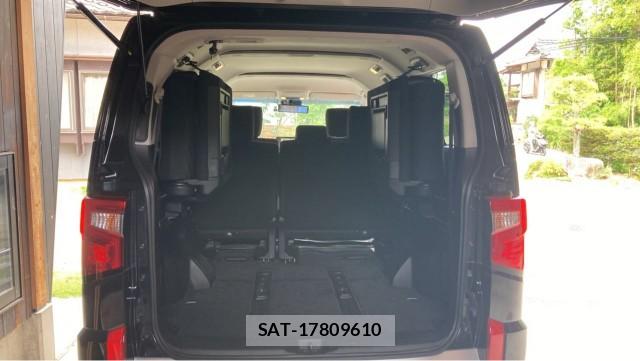 Mitsubishi DELICA 2022-01 8281888-17