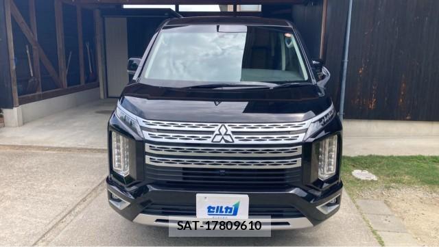 Mitsubishi DELICA 2022-01 8281888-9