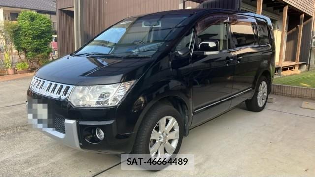 Mitsubishi DELICA 2015-09 8282440-11