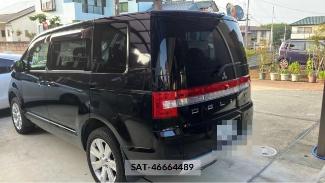 Mitsubishi DELICA 2015-09 8282440-13