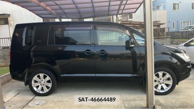 Mitsubishi DELICA 2015-09 8282440-3