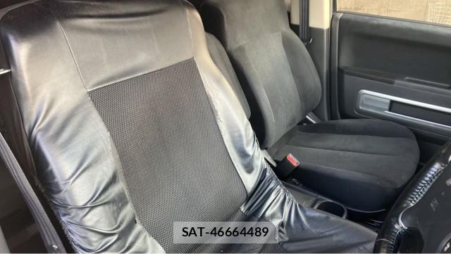 Mitsubishi DELICA 2015-09 8282440-5