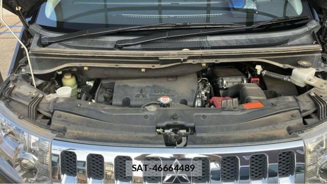 Mitsubishi DELICA 2015-09 8282440-7