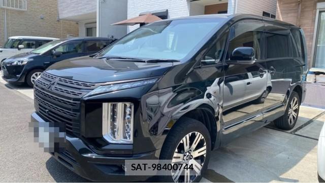 Mitsubishi DELICA 2019-11 8282442-0