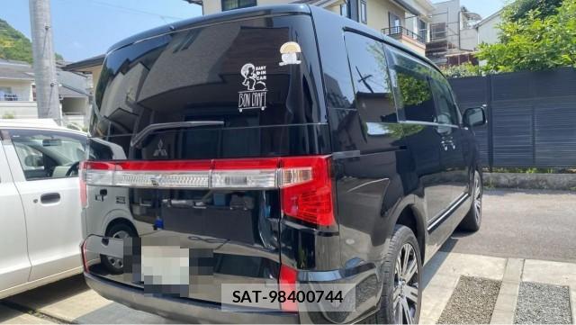 Mitsubishi DELICA 2019-11 8282442-12
