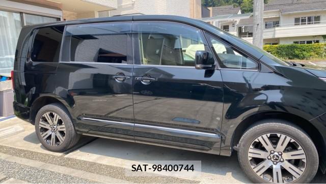 Mitsubishi DELICA 2019-11 8282442-3