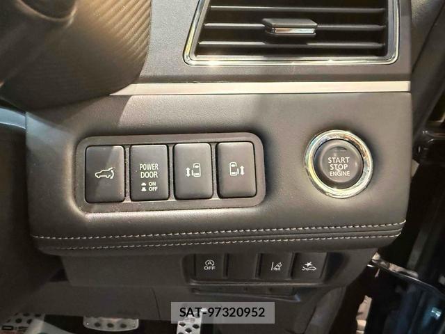 Mitsubishi DELICA 2019-07 8282971-10
