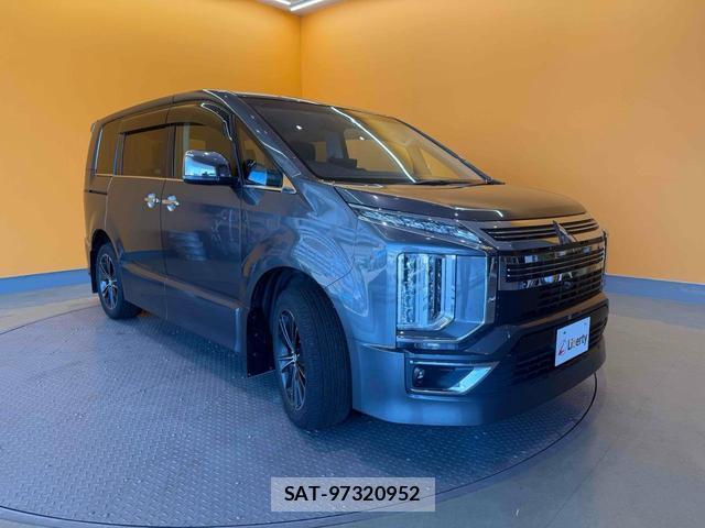 Mitsubishi DELICA 2019-07 8282971-15