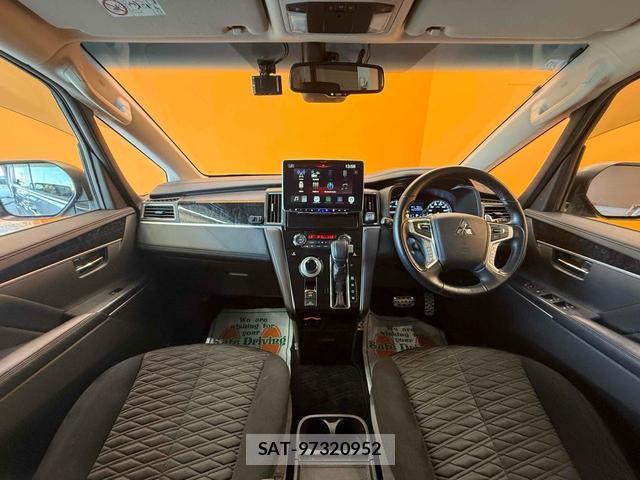 Mitsubishi DELICA 2019-07 8282971-4