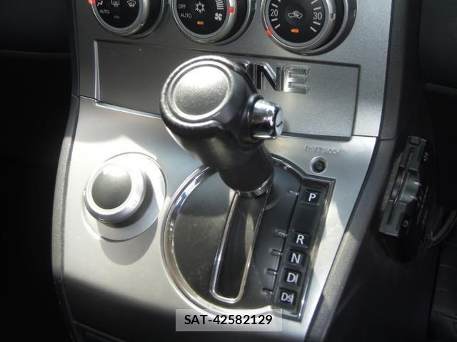 Mitsubishi DELICA 2010-08 8283304-10