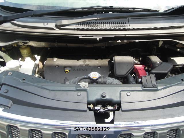 Mitsubishi DELICA 2010-08 8283304-16