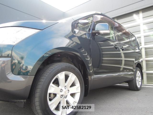 Mitsubishi DELICA 2010-08 8283304-6
