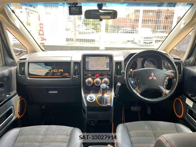 Mitsubishi DELICA 2017-09 8284196-4