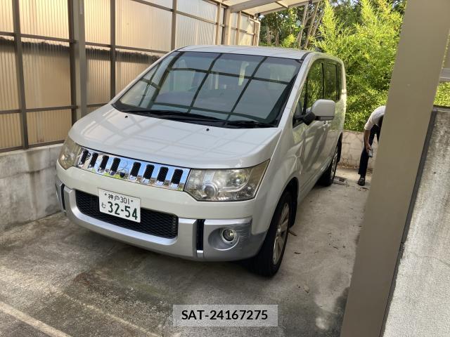 Mitsubishi DELICA 2007-09 8284226-0