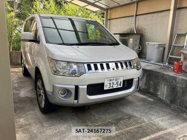 Mitsubishi DELICA 2007-09 8284226-1