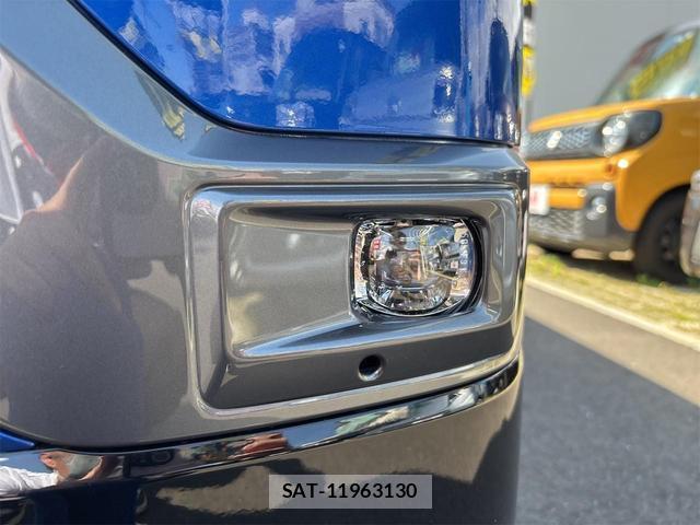 Mitsubishi DELICA MINI 2025-06 8277076-1