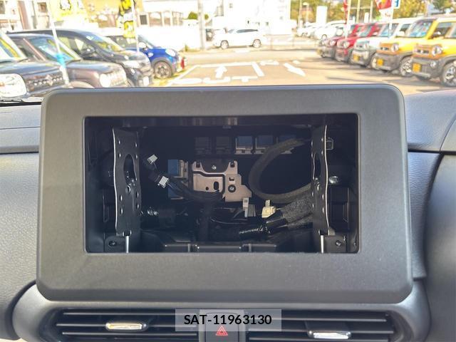 Mitsubishi DELICA MINI 2025-06 8277076-4