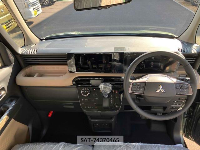 Mitsubishi DELICA MINI 2025-11 8277107-2