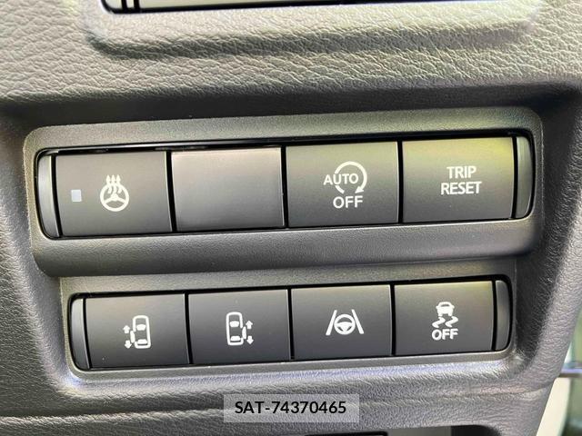 Mitsubishi DELICA MINI 2025-11 8277107-9
