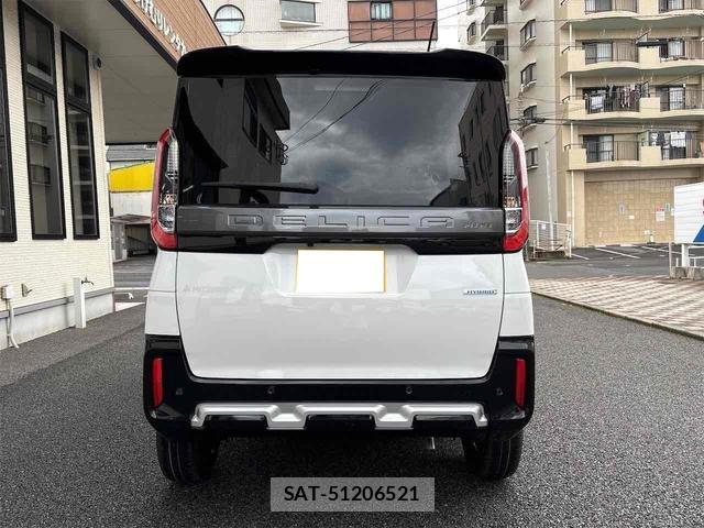 Mitsubishi DELICA MINI 2024-10 8277132-1