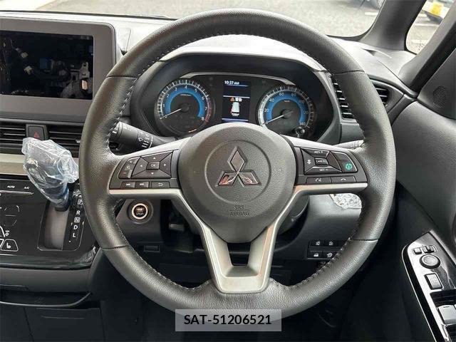 Mitsubishi DELICA MINI 2024-10 8277132-4