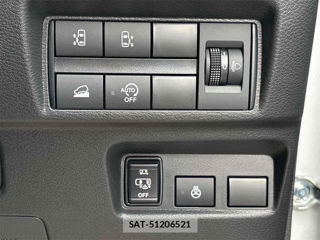Mitsubishi DELICA MINI 2024-10 8277132-5