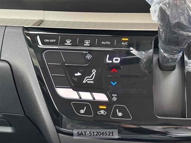 Mitsubishi DELICA MINI 2024-10 8277132-8