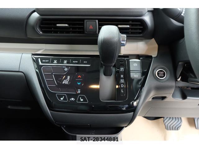 Mitsubishi DELICA MINI 2025-03 8277974-13