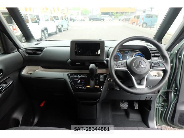 Mitsubishi DELICA MINI 2025-03 8277974-2