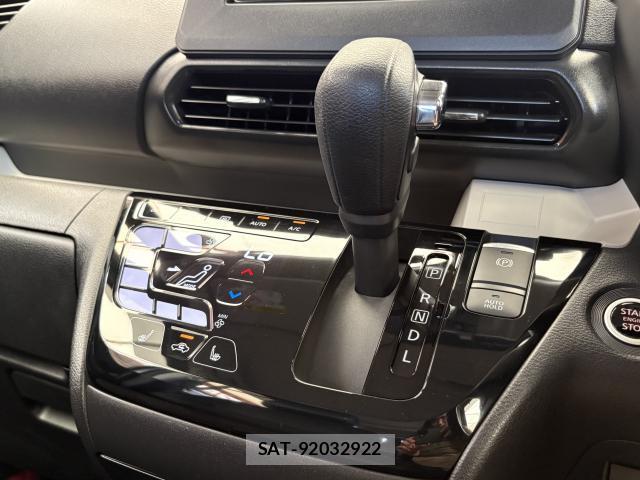 Mitsubishi DELICA MINI 2024-10 8278724-19