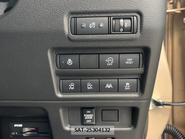 Mitsubishi DELICA MINI 2026-04 8279578-5