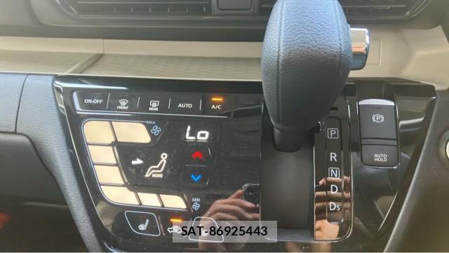 Mitsubishi DELICA MINI 2024-01 8281951-14