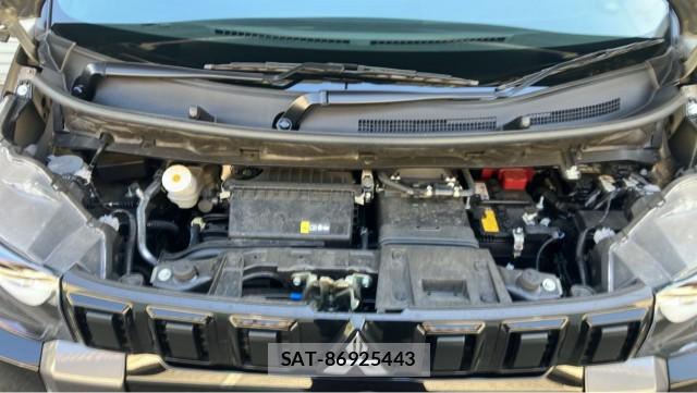 Mitsubishi DELICA MINI 2024-01 8281951-7