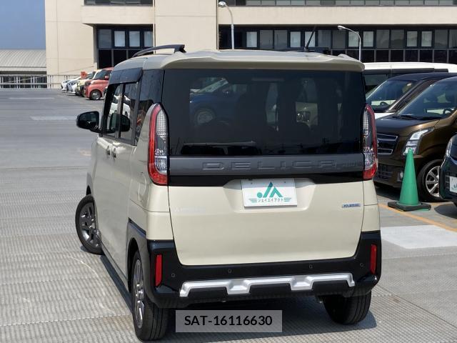 Mitsubishi DELICA MINI 2024-11 8284869-8