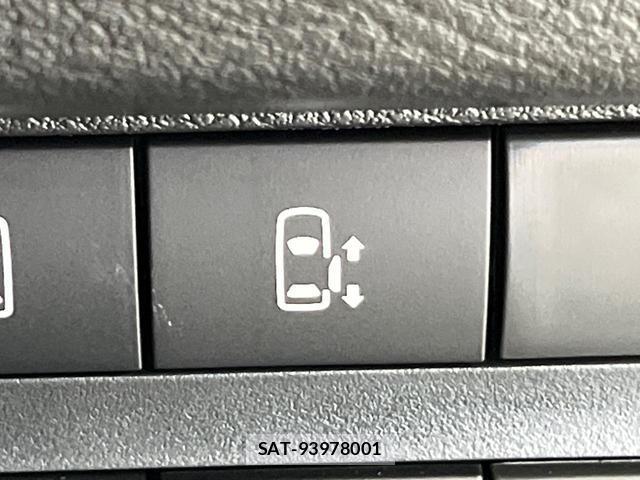 Mitsubishi DELICA MINI 2025-08 8284926-3