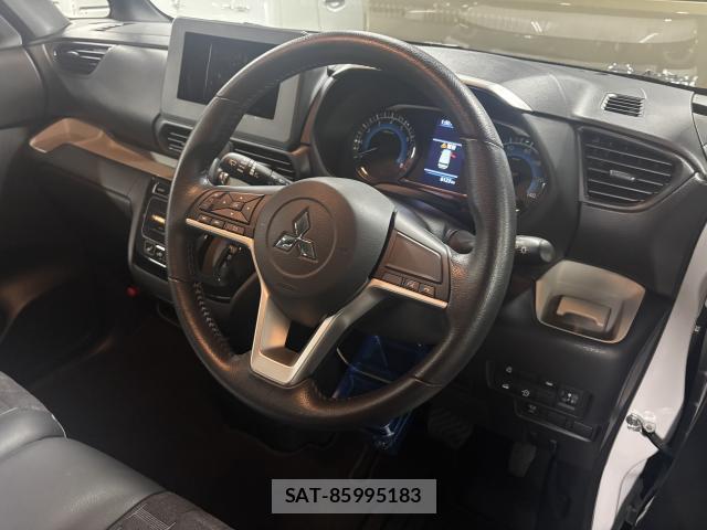 Mitsubishi DELICA MINI 2024-11 8285373-2