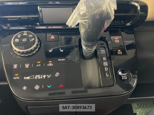 Mitsubishi DELICA MINI 2025-11 8285414-4