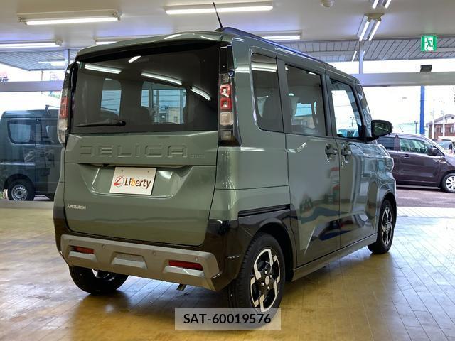 Mitsubishi DELICA MINI 2025-10 8285416-15