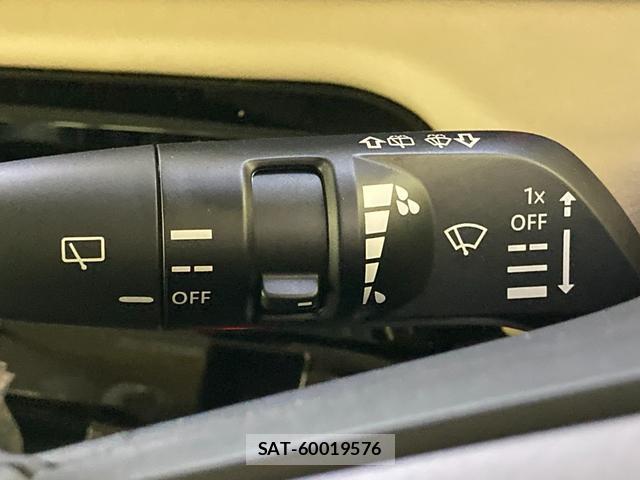 Mitsubishi DELICA MINI 2025-10 8285416-9