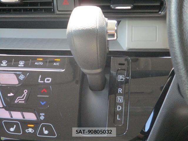 Mitsubishi DELICA MINI 2024-03 8285426-13