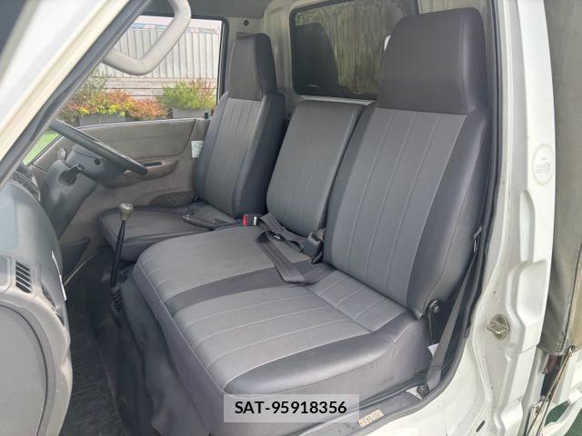 Mitsubishi DELICA TRUCK 2005-02 8283741-10